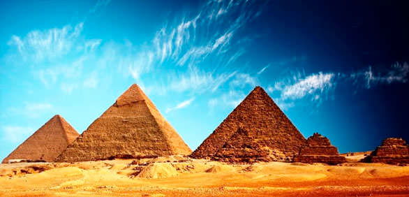 Египтяне строили пирамиды