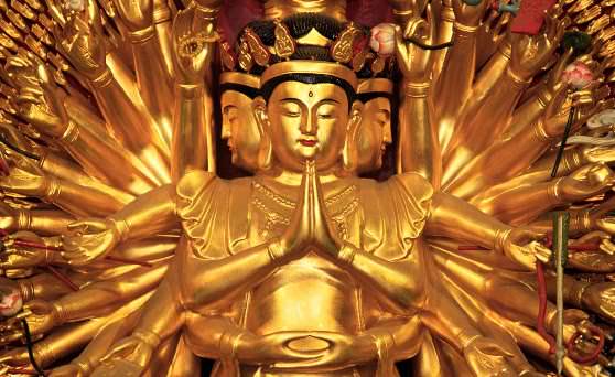 Золотые статуи буддизм
