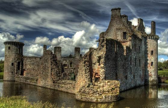 Первый замок в Англии