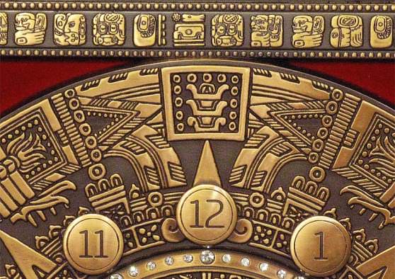 Часы из камня майя