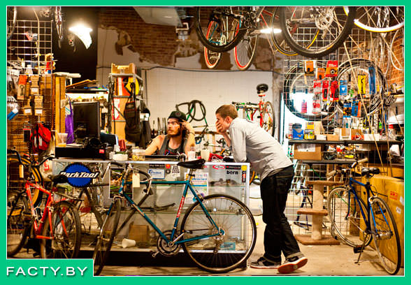 необычные кафе Red Lantem Bicycles