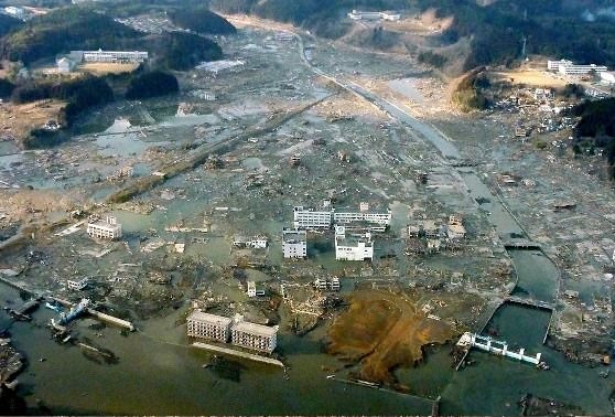 Сильные разрушения после цунами в Японии нанесли урон бюджету 