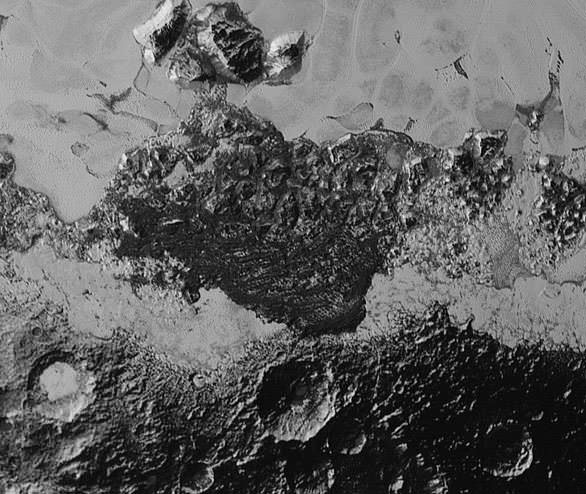 Последние фотографии поверхности Плутона