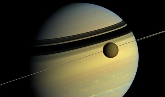 Спутник планеты Сатурн