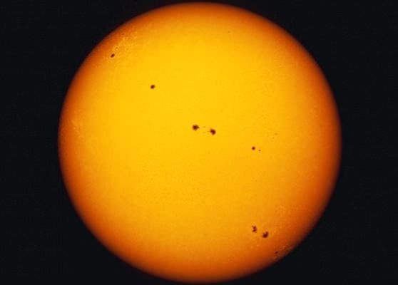 Гелий и водород на Солнце 