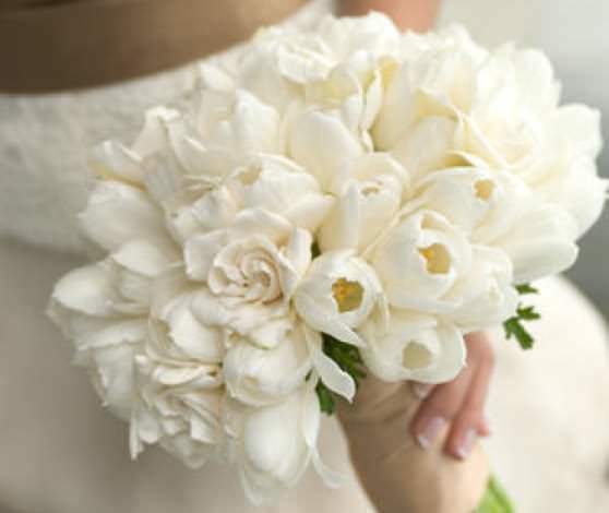 Свадебный букет тюльпанов
