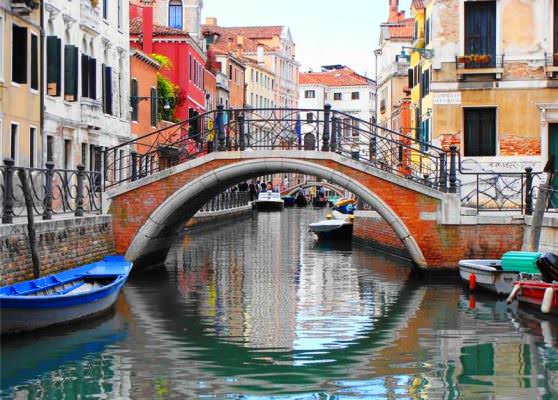 В Венеции нет канализации