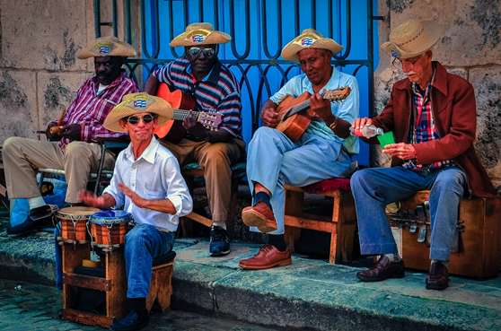 Кубинские музыканты на улицах