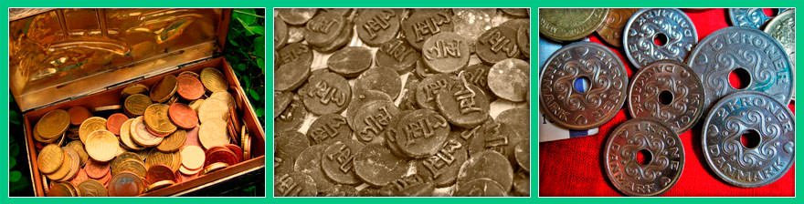 Металлические монеты в сундуке