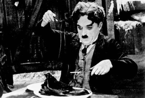 Чарли Чаплин заключил контракт с компанией "Фёрст Нэшнл" 