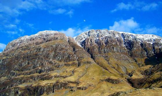 неповторимые горные пейзажи в Шотландии 